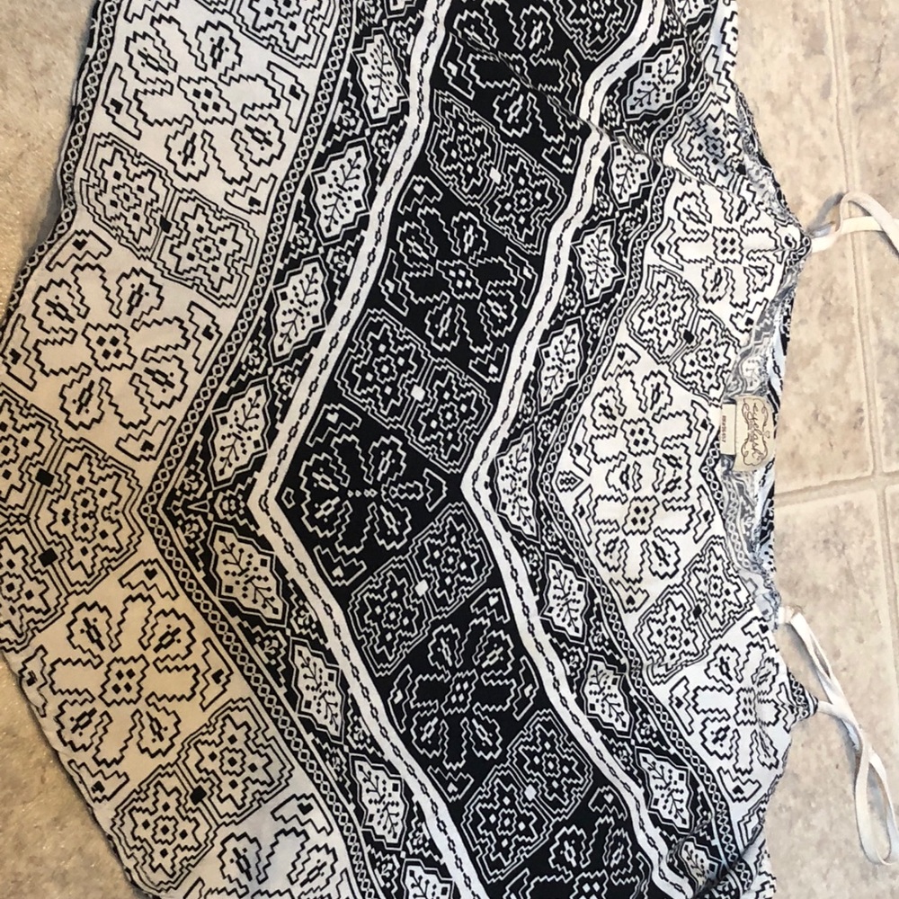 Tribal flowy top